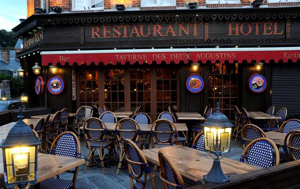 HOTEL ** RESTAURANT
