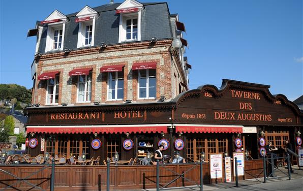 HOTEL ** RESTAURANT